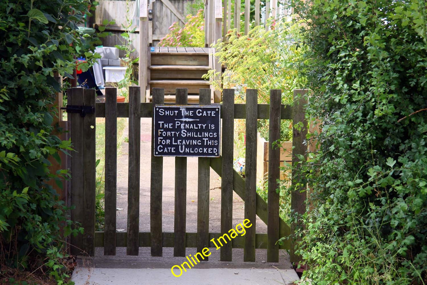 Photo 6x4 Gate by Radley College Boathouse Lower Radley  c2010