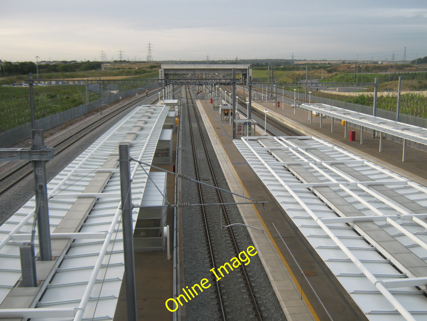 Photo 6x4 Platforms of Ebbsfleet International Station Northfleet As seen c2010