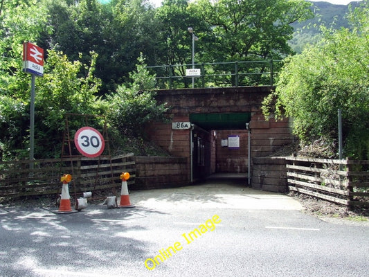 Photo 6x4 Ardlui station The station&#039;s island platform is reached vi c2010