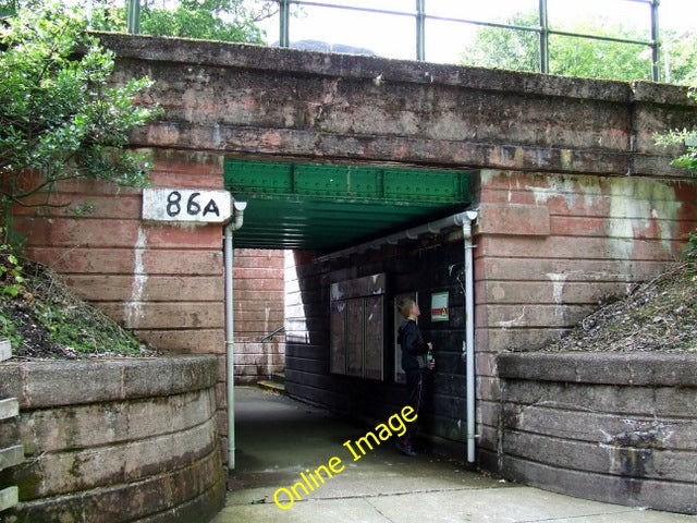 Photo 6x4 Ardlui station The subway which leads to the island platform. T c2010