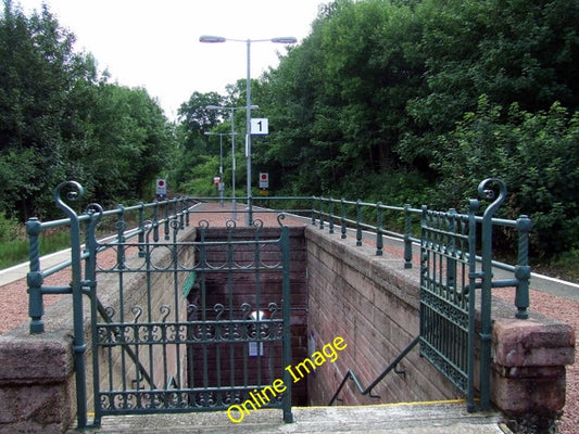 Photo 6x4 Ardlui station The steps from the platform to the subway which  c2010