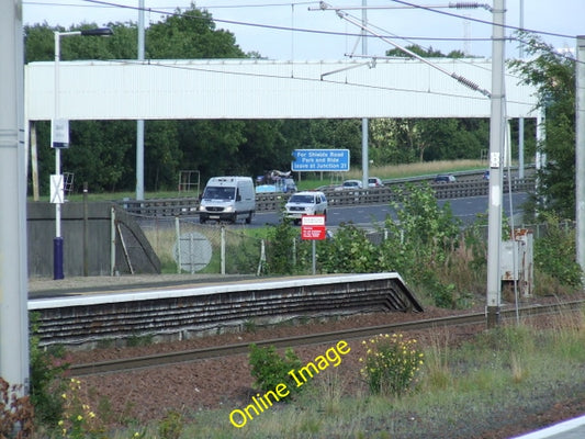 Photo 6x4 Cardonald railway station and the M8 Motorway The east end of t c2010