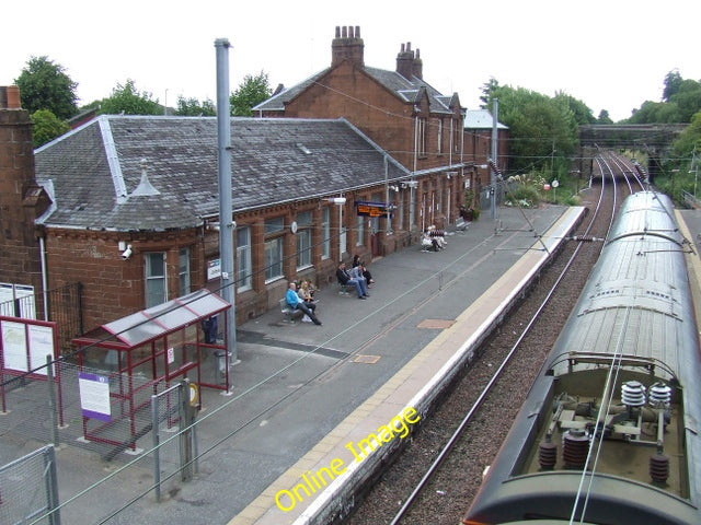 Photo 6x4 Johnstone railway station Johnstone\/NS4362 Johnstone is the fi c2010