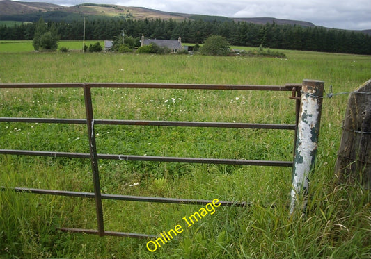 Photo 6x4 Gated meadow by Woodside Lumsden  c2010