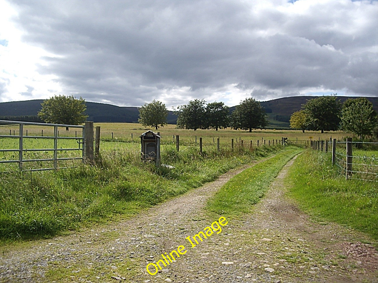 Photo 6x4 Access to Muirs of Clova Lumsden  c2010