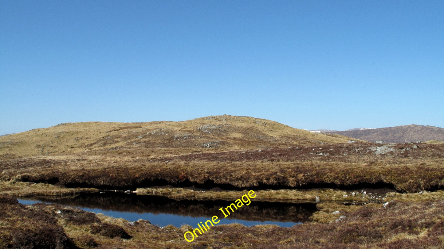 Photo 6x4 Lochan With Peat Bank Meall a' Ghortain The &#039;Marilyn&#039; c2010