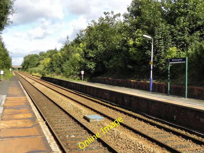 Photo 6x4 Westhoughton Station Looking north, along the platform. c2010