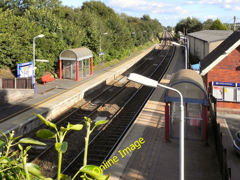 Photo 6x4 Adlington Station Adlington\/SD6013 From the bridge at Railway  c2010