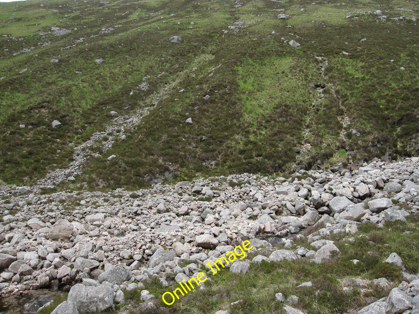 Photo 6x4 Allt Coire na L\u00c3\u00a0rach Allt Coire na L\u00e0rach Looki c2010