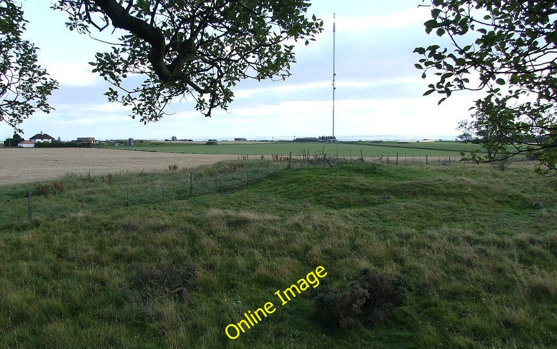 Photo 6x4 Hare Cairn Newlandhead\/NO4840 A prehistoric burial cairn, a te c2010