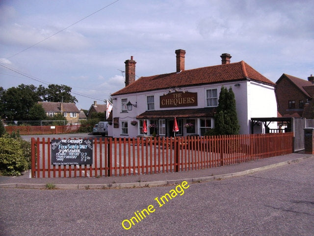 Photo 6x4 The Chequers Pub, Wickham Bishops, Essex Junction of The Street c2010