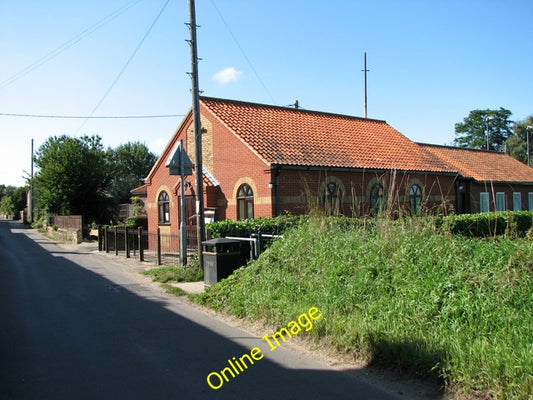 Photo 6x4 Methodist church in Station Road, Burnham Market  c2010