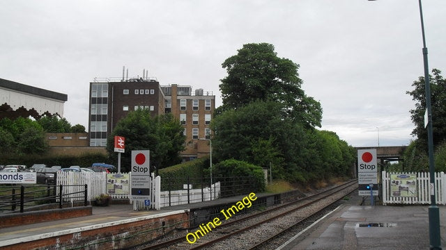 Photo 6x4 Halesworth Station- looking north  c2010