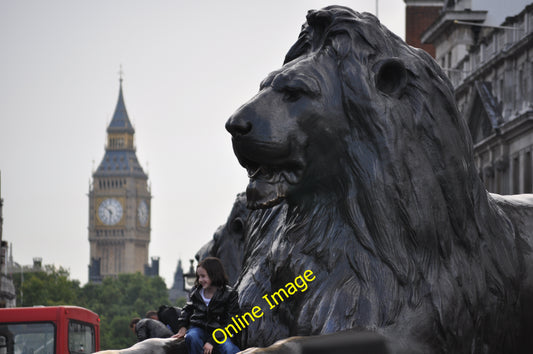 Photo 6x4 London : Westminster - Trafalgar Square Lion One of four huge b c2010