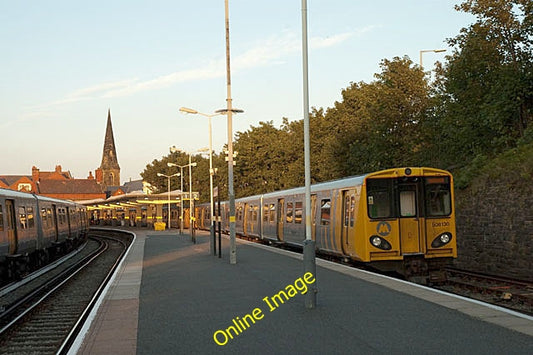 Photo 6x4 The train standing at platform 2 is going nowhere Wallasey  c2010