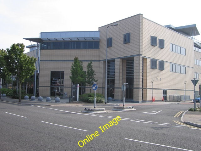 Photo 6x4 School of Optometry and Vision Sciences, Cardiff University Car c2010