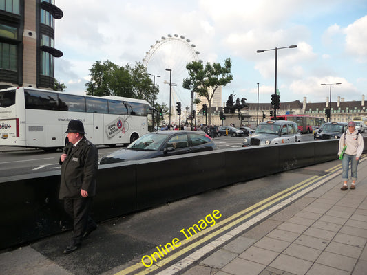 Photo 6x4 London : Westminster - Westminster Bridge Road Cars and buses t c2010