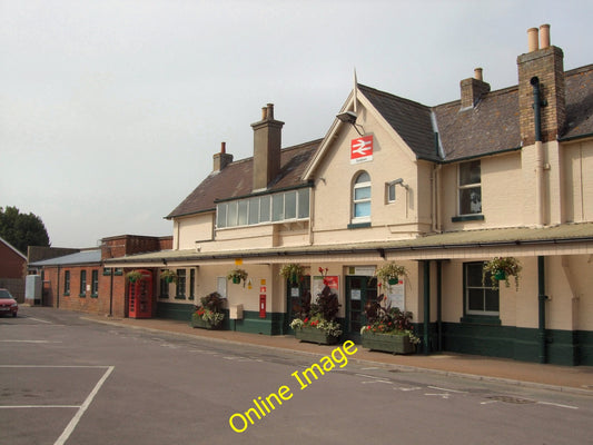 Photo 6x4 Sandown Station On the line between Ryde and Shanklin, the line c2010