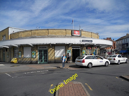 Photo 6x4 Eastbourne Station & taxi rank Eastbourne\/TQ5900  c2010