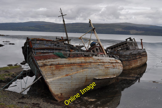 Photo 6x4 Abandoned, sinking boats at Salen  c2010