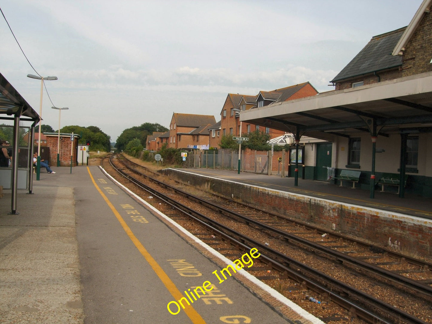 Photo 6x4 Sandown station Platforms Taken on Platform 1 awaiting the trai c2010