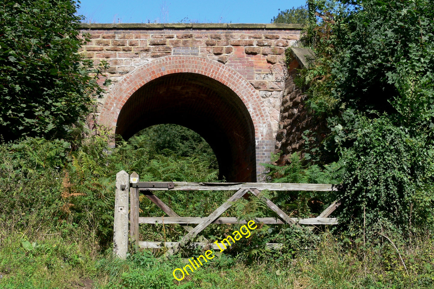 Photo 6x4 Severn Valley Railway Bridge Bewdley\/SO7875 A footpath leads f c2010