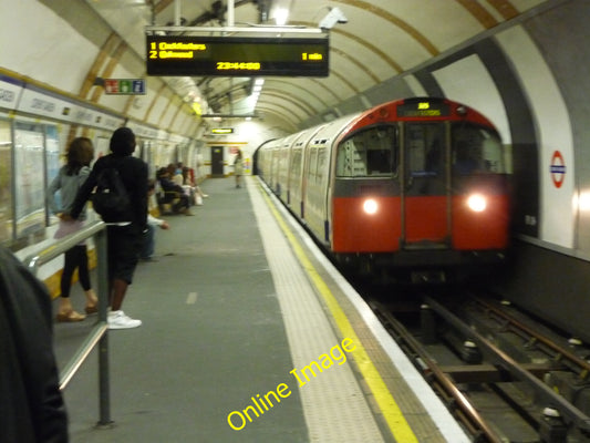 Photo 6x4 London : Westminster - Covent Garden Tube Station Covent Garden c2010