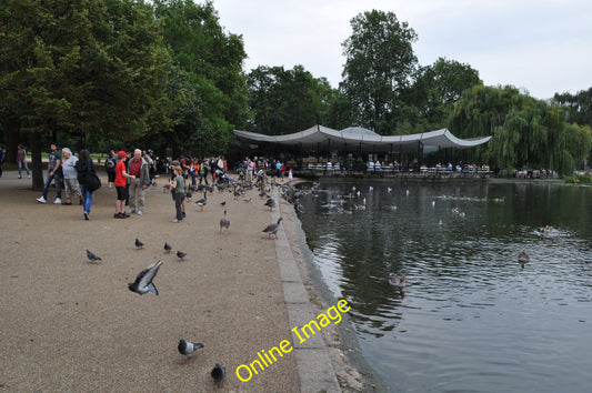 Photo 6x4 London : Westminster - Hyde Park & Serpentine Beside the Serpen c2010