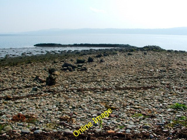 Photo 6x4 Remains of a quay Kelhurn The near end of these remains include c2010