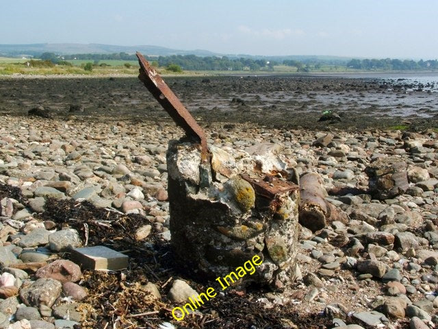 Photo 6x4 Remains of a quay Kelhurn As noted in [[2058072]], the remains  c2010