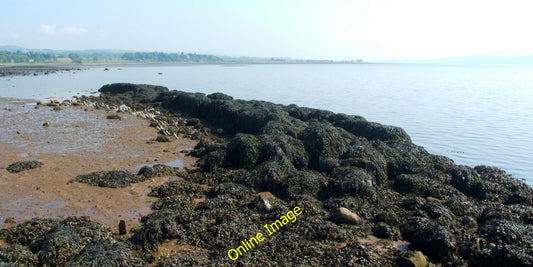 Photo 6x4 Remains of a quay Kelhurn Compare [[2058072]].

The present p c2010