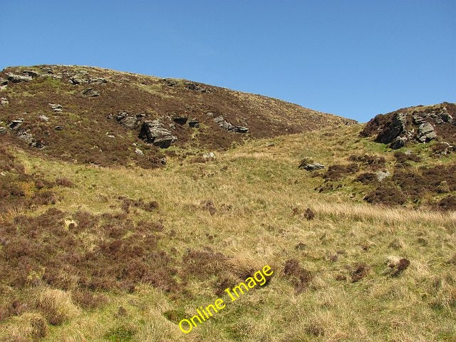 Photo 6x4 Cnoc an Fhionn A grassy reentrant provides a less strenuous way c2010