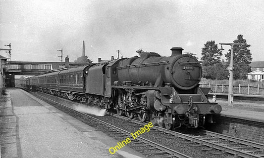 Photo 6x4 Leyland Station, with train View northward, towards Preston and c1963