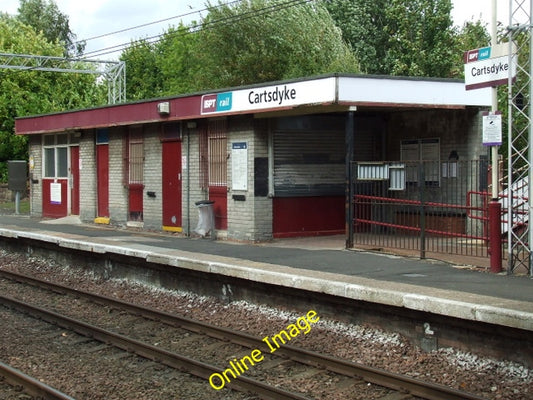 Photo 6x4 Cartsdyke railway station Greenock\/NS2776 In the east end of G c2010