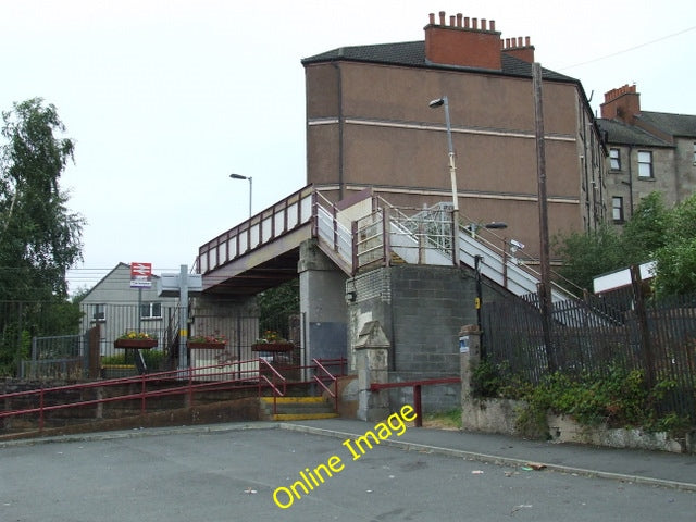 Photo 6x4 Cartsdyke railway station Greenock\/NS2776 The MacDougall Stree c2010