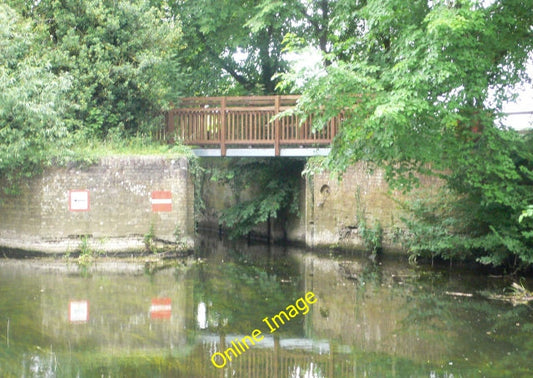 Photo 6x4 Old Lock Great Barford Willington\/TL1149 Entrance to former lo c2010